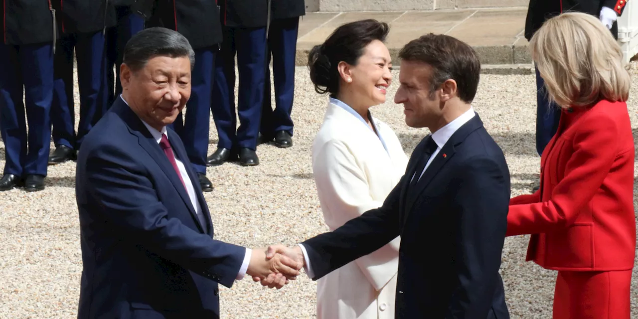 Rencontre Emmanuel Macron-Xi Jinping : les cadeaux offerts par le président français à son homologue...