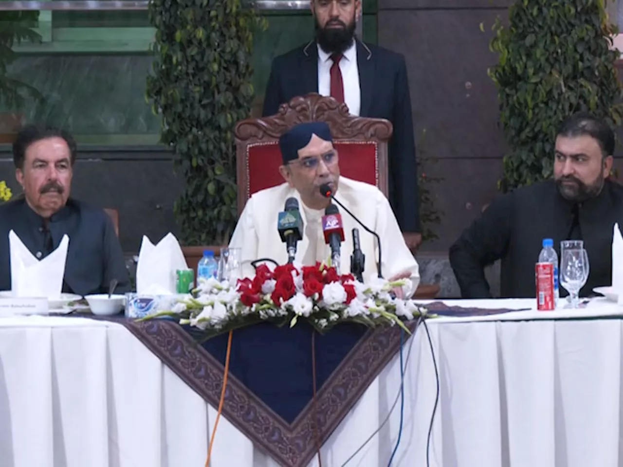 بلوچستان کے مسائل سیاسی ڈائیلاگ کے ذریعے حل ہونے چاہیے، صدر مملکت