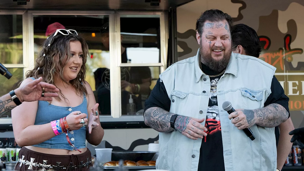 Country star Jelly Roll’s daughter makes surprising choice for first car: ‘There was a budget’