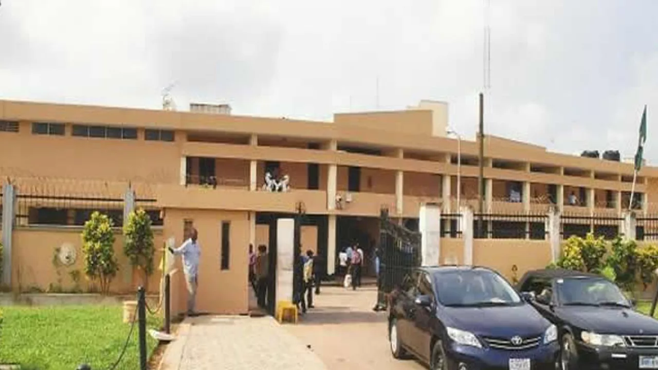 Edo Assembly suspends three lawmakers over alleged plot to impeach speaker
