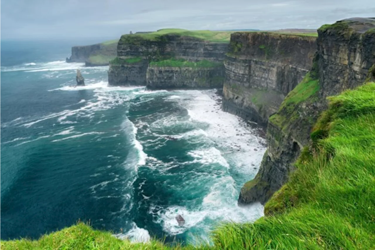 “Belgische studente overleden na val van klif in Ierland”