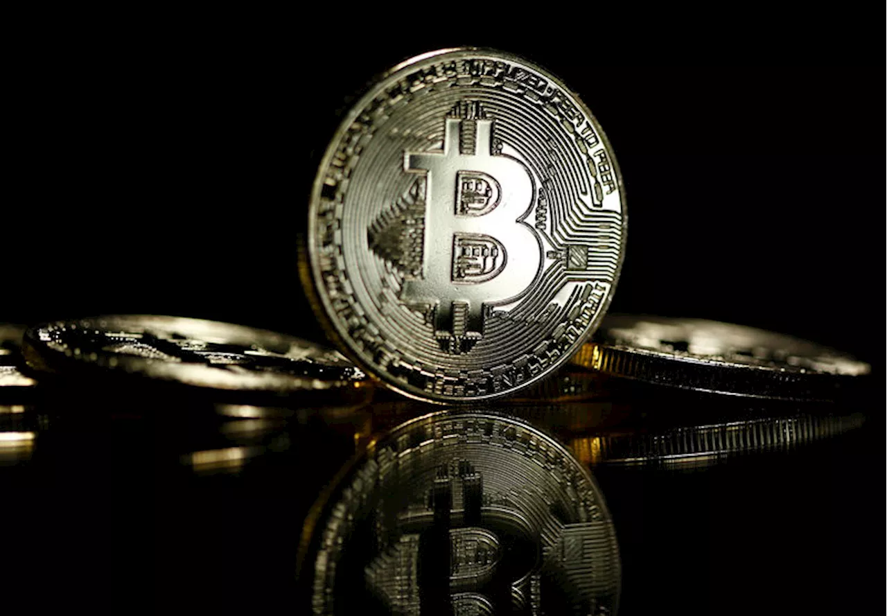 Bitcoin price today: slips back below $64k after weekend recovery