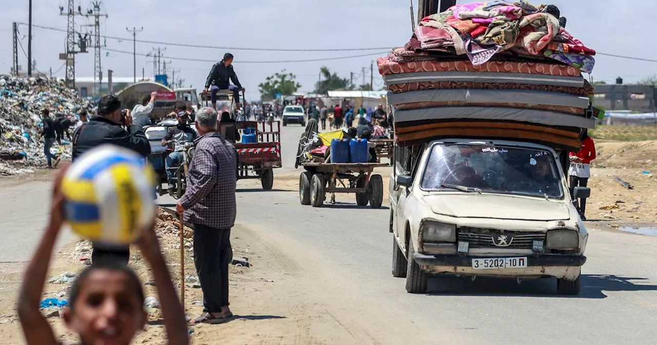 Thousands flee Rafah in advance of long-threatened Israeli assault