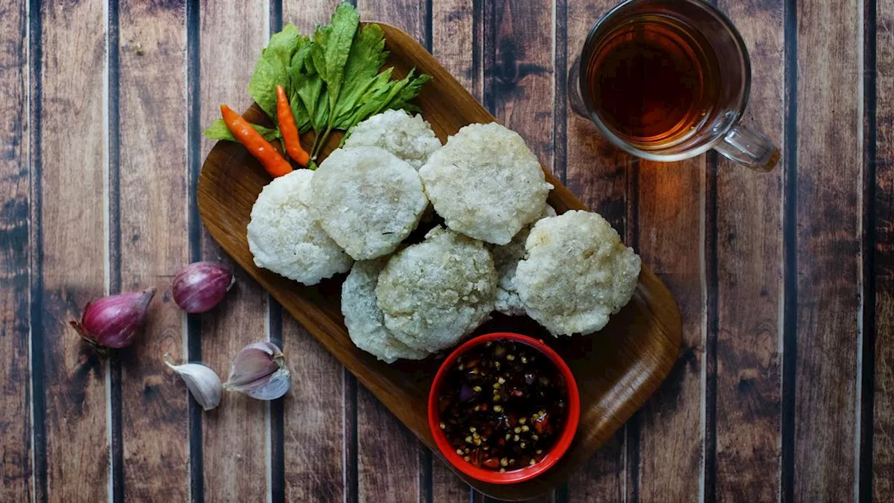 4 Resep Cireng Isi Ayam Suwir Enak dan Praktis, Bisa Dibuat Frozen Food