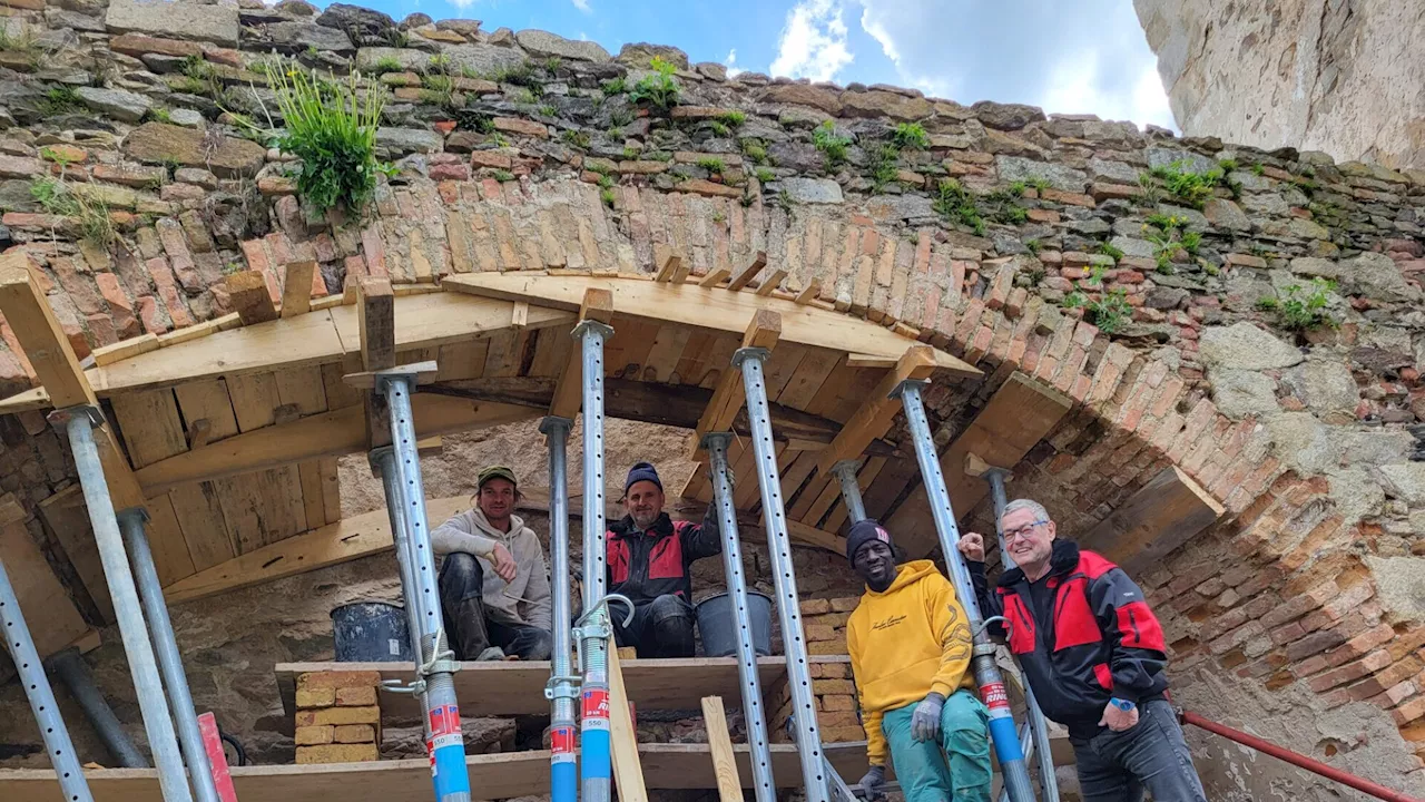 Der „Zahn“ der Burg Gars wird jetzt saniert