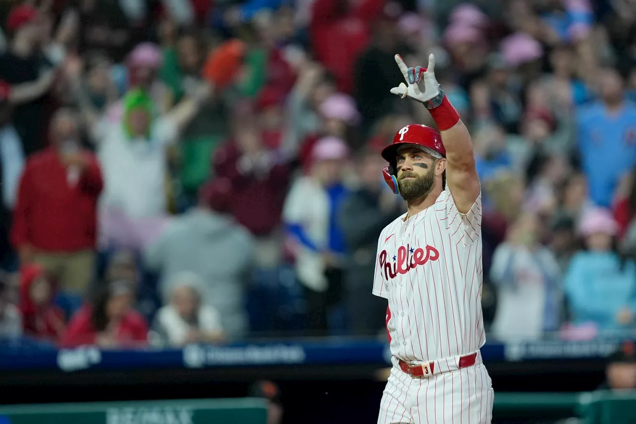 Harper homers, Bohm extends hitting streak as streaking Phillies beat Giants