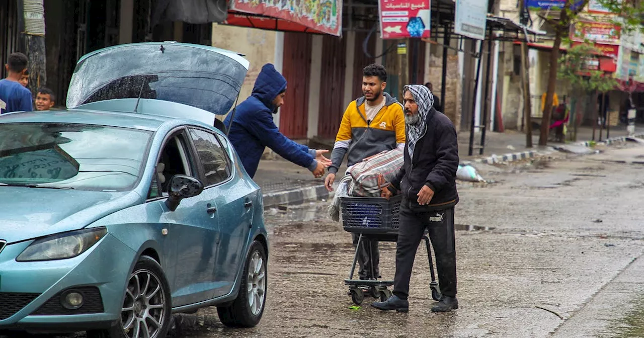 Israel begins evacuating part of Rafah ahead of threatened assault