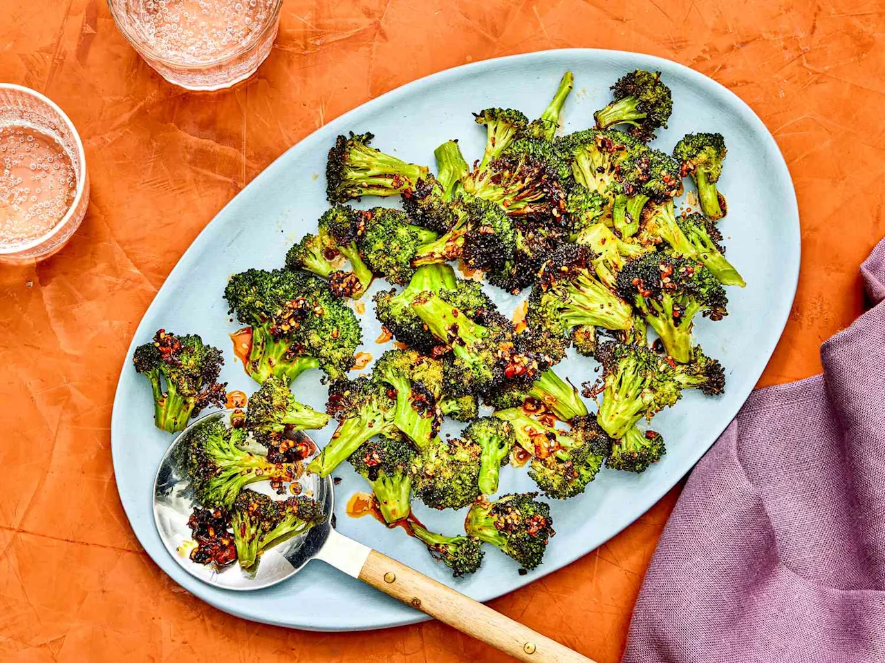 Crispy Roasted Broccoli Can Be Yours in Just About 10 Minutes