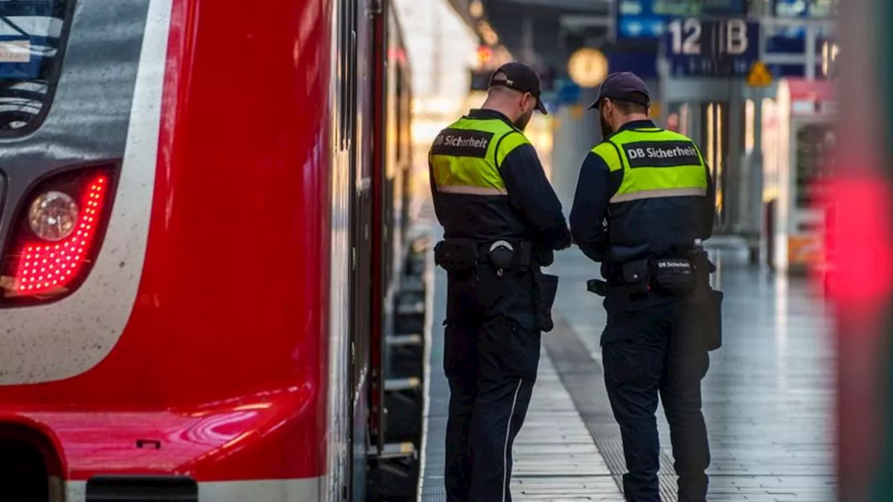 Verkehr: Streit über Bahn-Sicherheit - EVG fordert EM-Programm