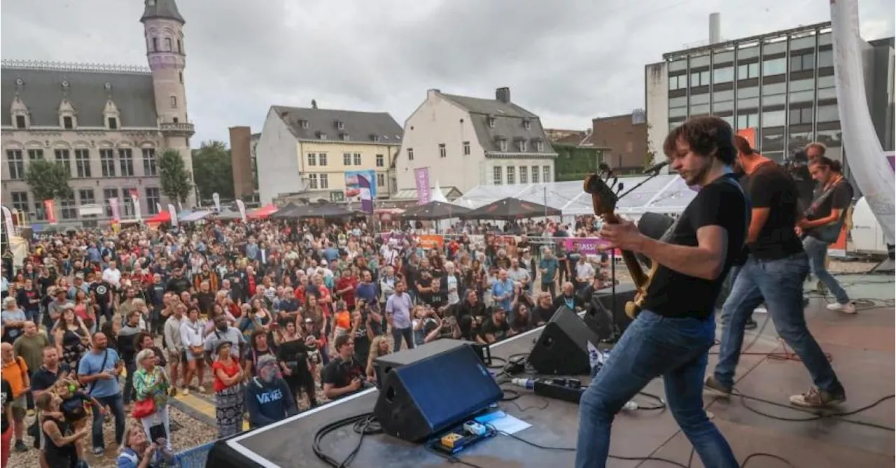 Artiste solo, musicien ou groupe : FiestaCity invite les artistes locaux à briller en public durant son «