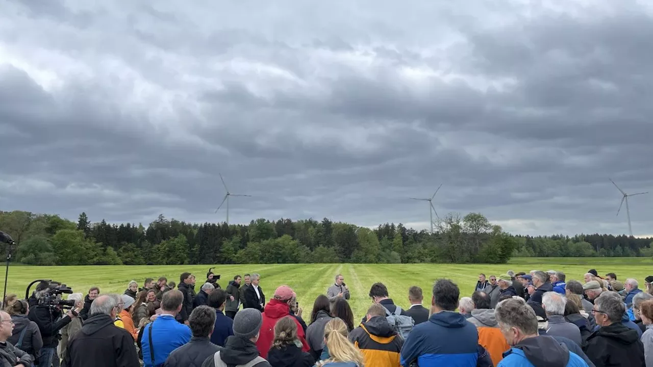 Aiwanger und die Windräder in Mehring: Wie der Windpark doch noch gerettet werden soll