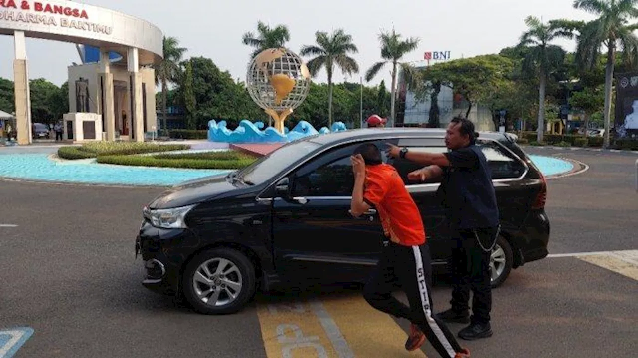 Sambil Tutupi Wajah, Belasan Taruna STIP Jakarta Dibawa Polisi dari Kampus Buntut Junior Tewas