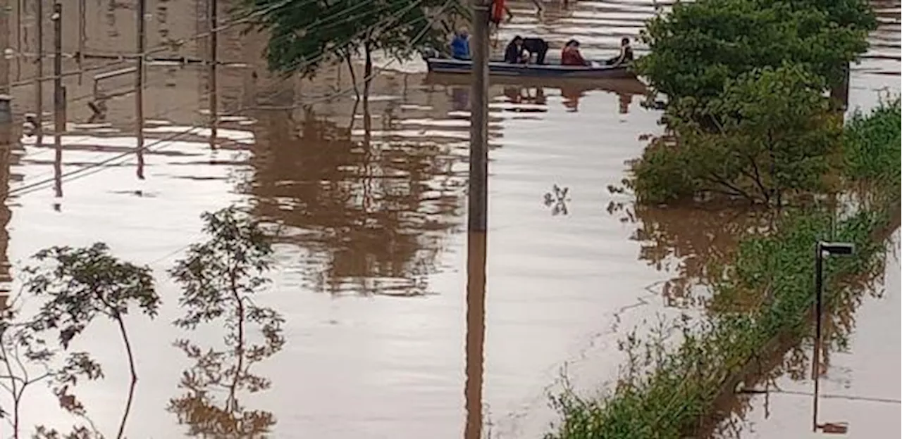 'É o povo quem está salvando o povo', diz enfermeira de Canoas (RS)