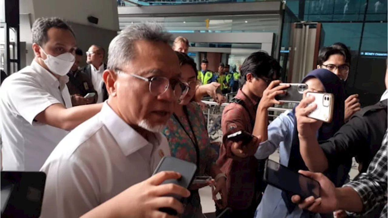 Cek Penerapan Aturan Impor untuk PMI di Bandara Soetta, Mendag Zulhas Temukan Ini