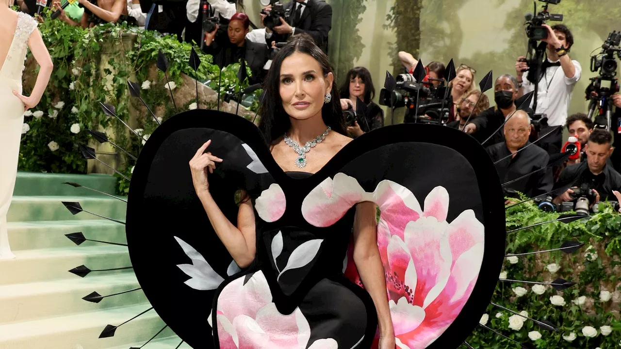 A 61 ans, Demi Moore porte 10 carats de bijoux inédits au Met Gala 2024