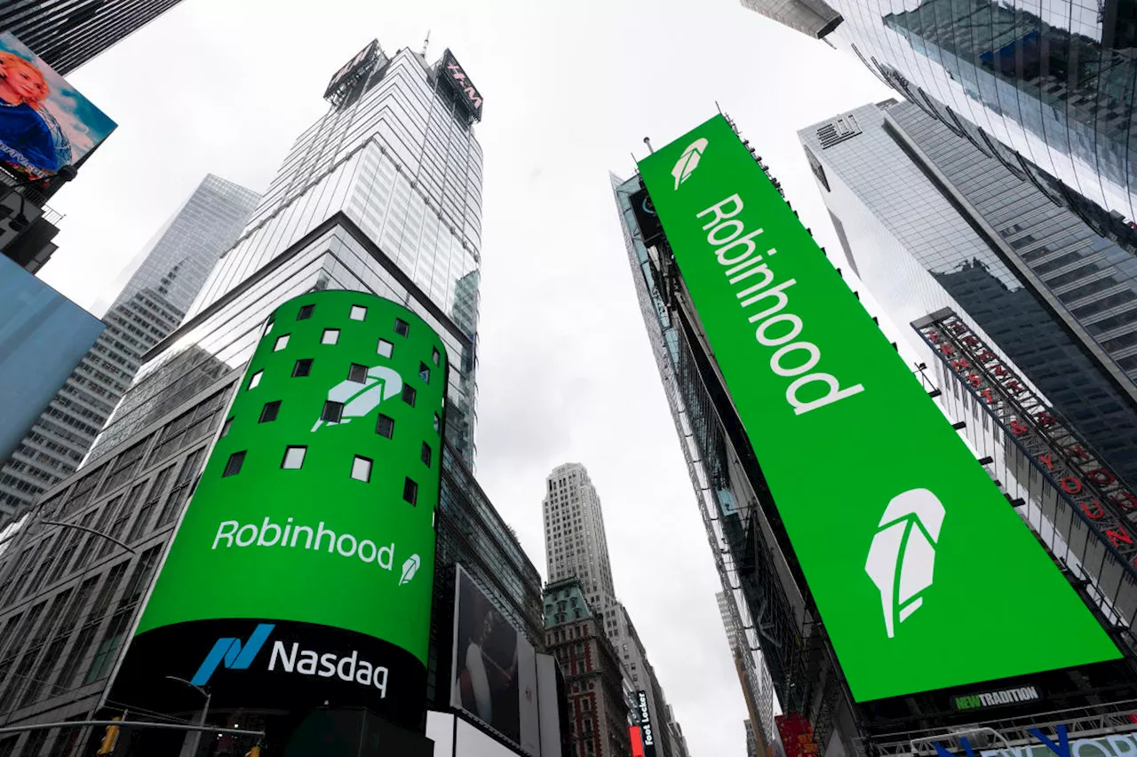 Robinhood gets new legal threat from SEC as crypto crackdown continues