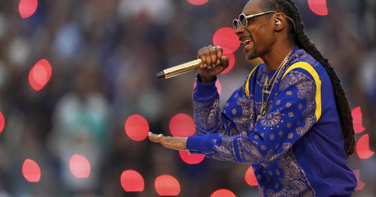 Snoop Dogg gets his own college football bowl game