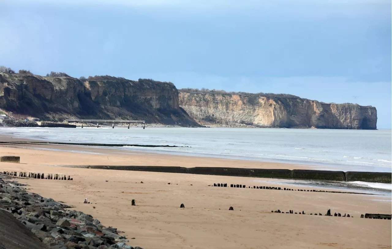 80 ans du Débarquement de Normandie : La montée des eaux menace les plages et les vestiges