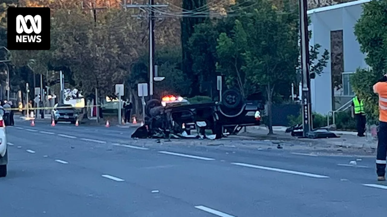 Electricity cut to 1,800 Adelaide properties after ute hit power pole on Glen Osmond Road