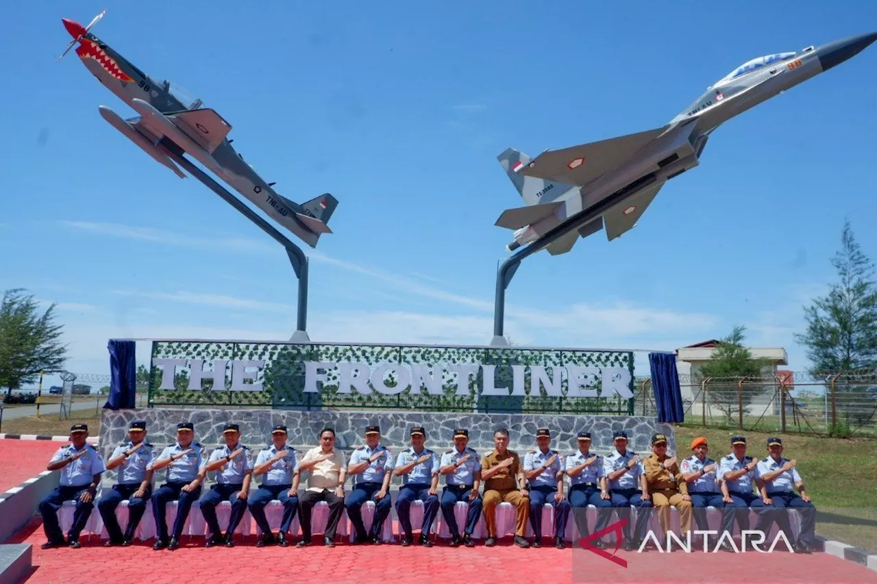 KSAU resmikan tugu pesawat Lanud RSA Natuna