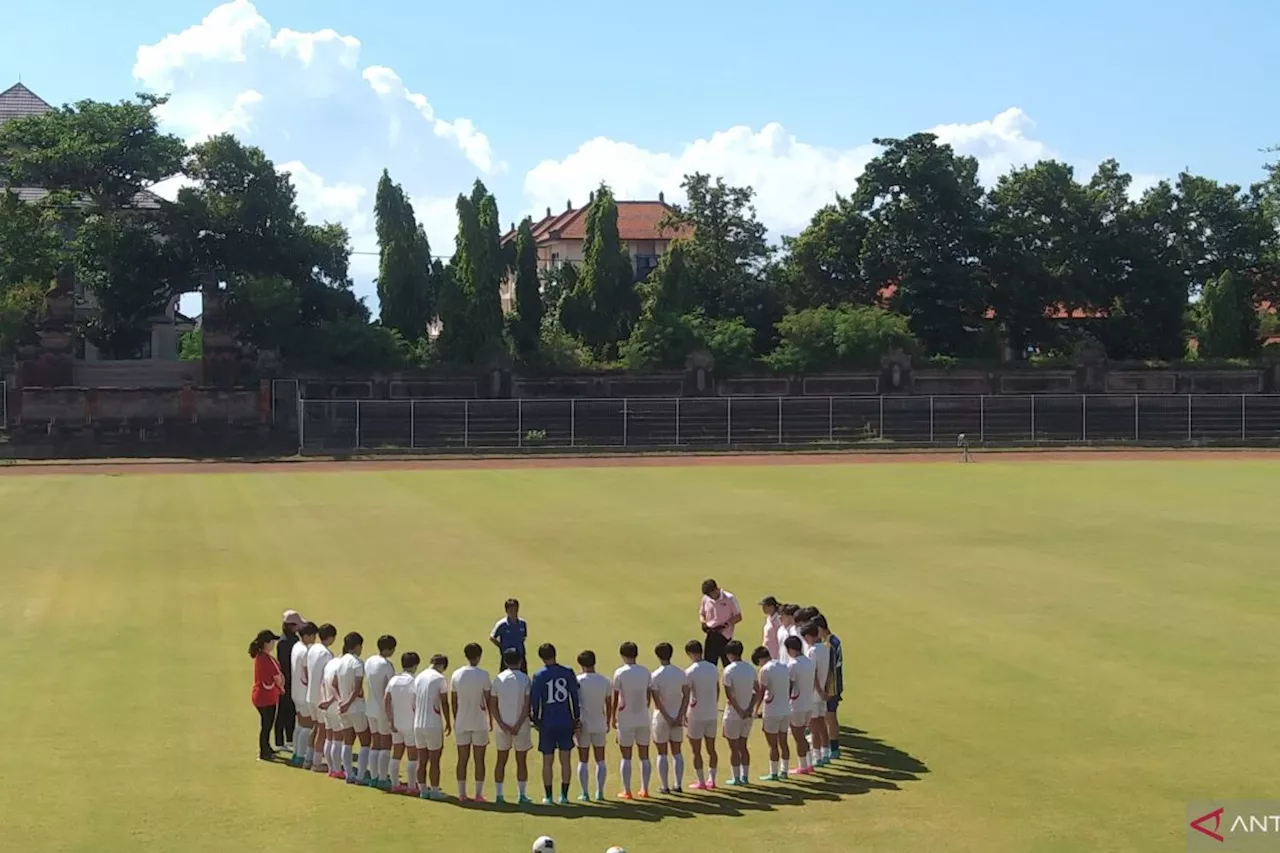 Timnas Putri Korea Utara U17 jalani latihan pemulihan