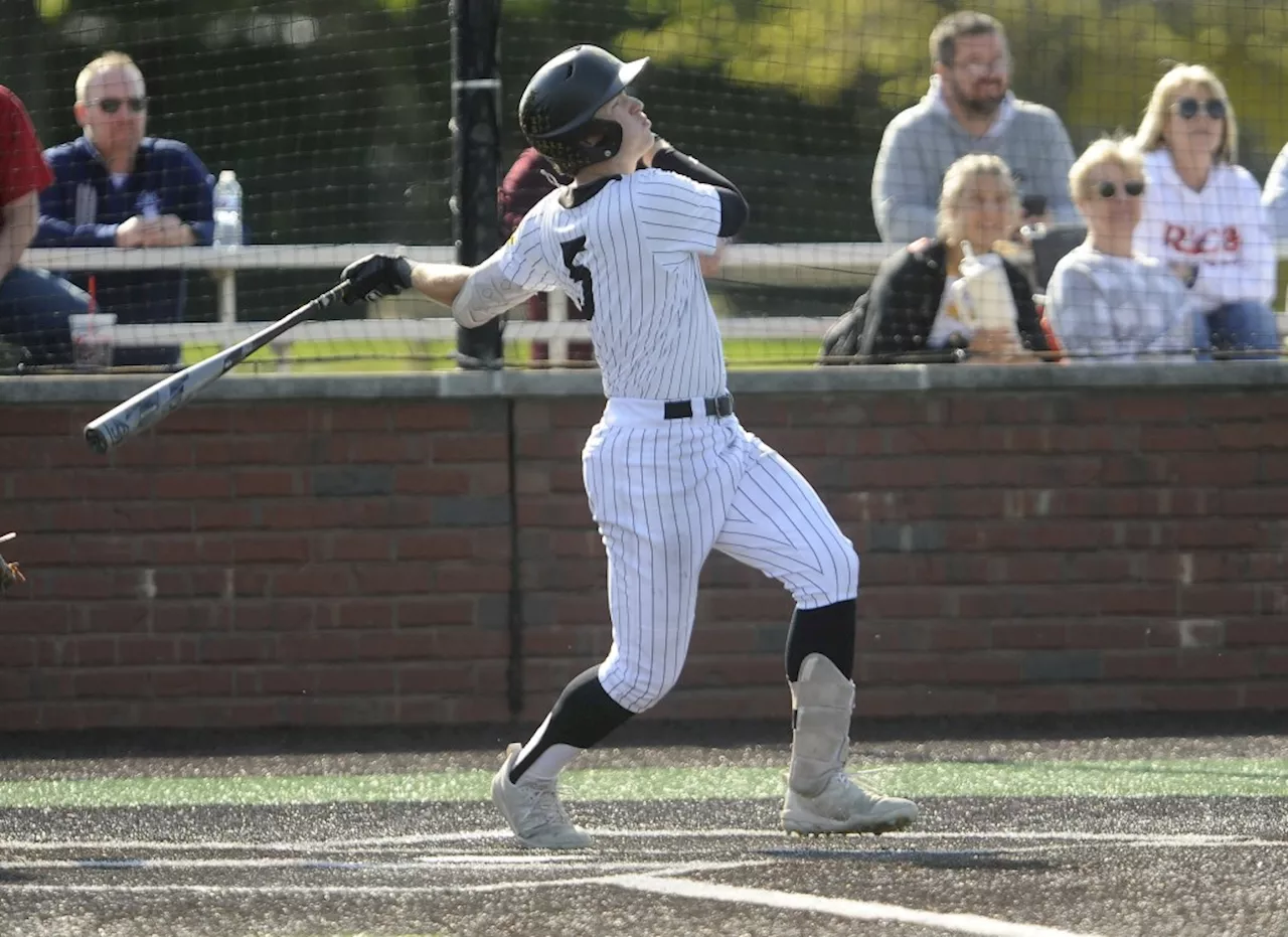 Leading off, Minnesota recruit Jameson Martin loves to set tempo for St. Laurence. ‘It’s a different mentality.’