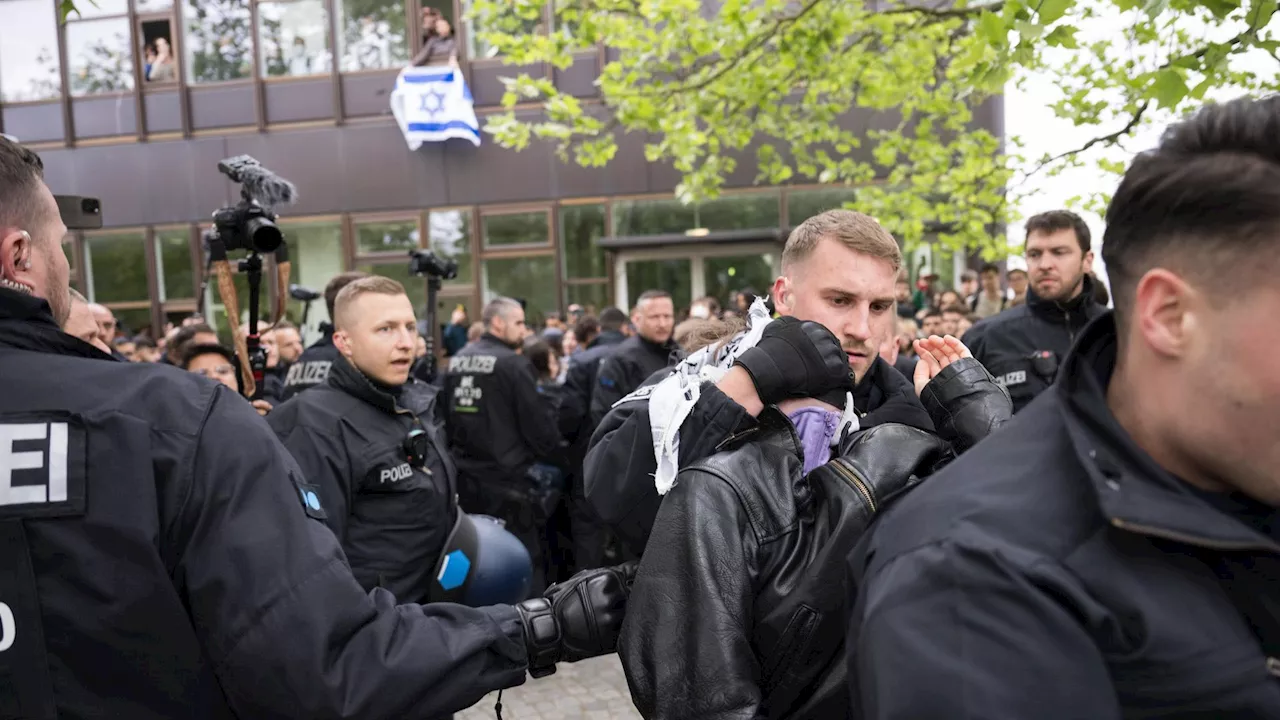 Polizei beendet propalästinensische Proteste an Unis in Berlin und Leipzig