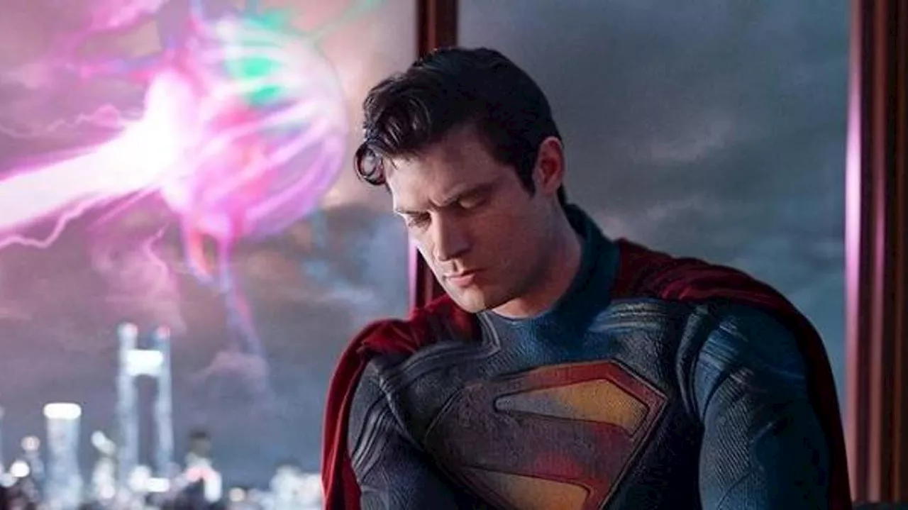 James Gunn’s First ‘Superman’ Image Looks Like AI, And The Suit Doesn’t Fit