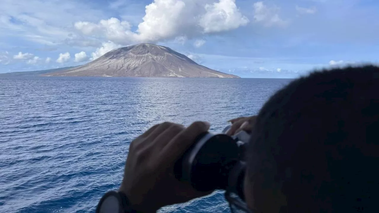 Relokasi Pengungsi Gunung Ruang Disiapkan