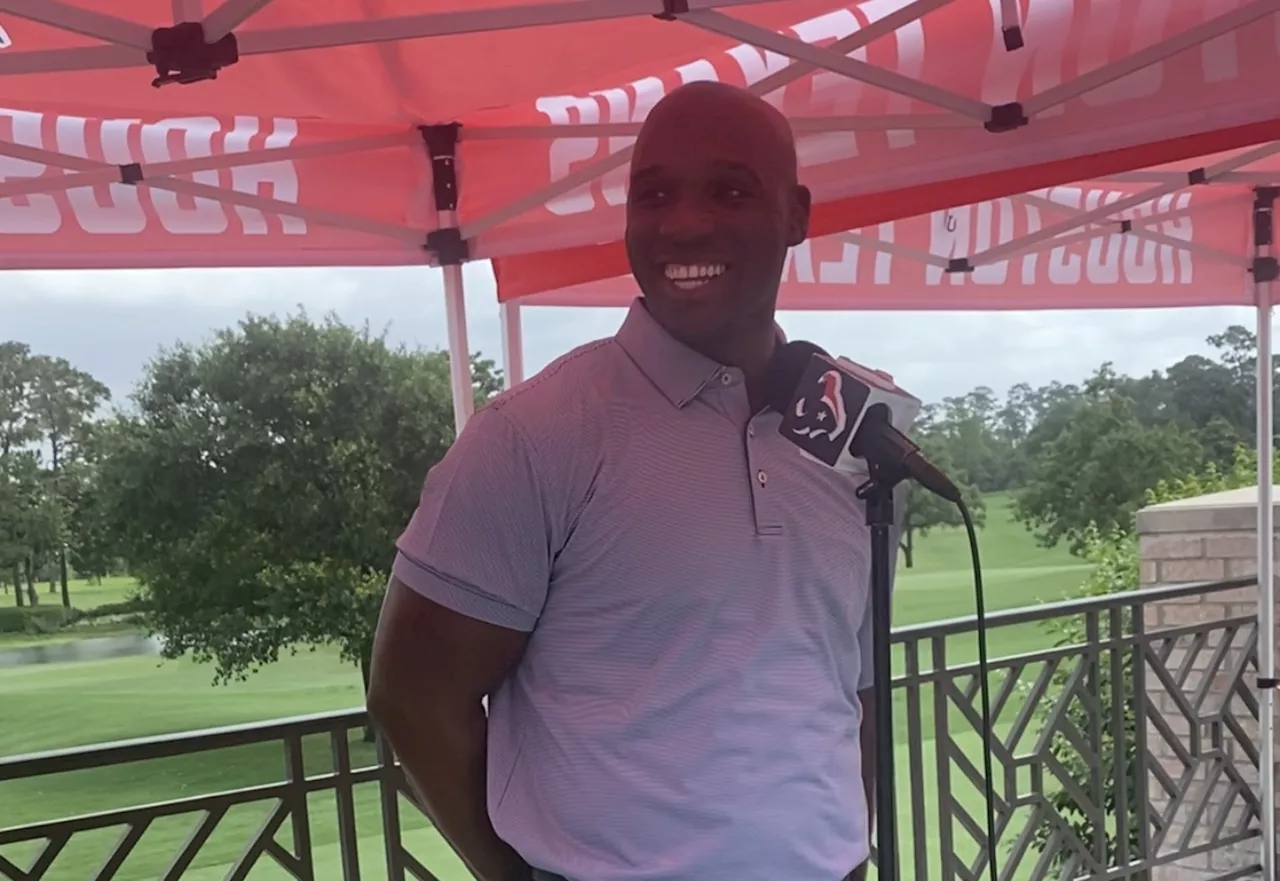 DeMeco Ryans on J.J. Watt Possible Return: 'I Need Him Now'