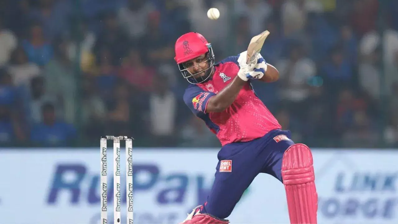 DC vs RR: दिल्ली के घर में Sanju Samson का हल्ला बोल, तूफानी पारी खेलकर रचा इतिहास; धोनी-कोहली, रोहित सब छूटे पीछे