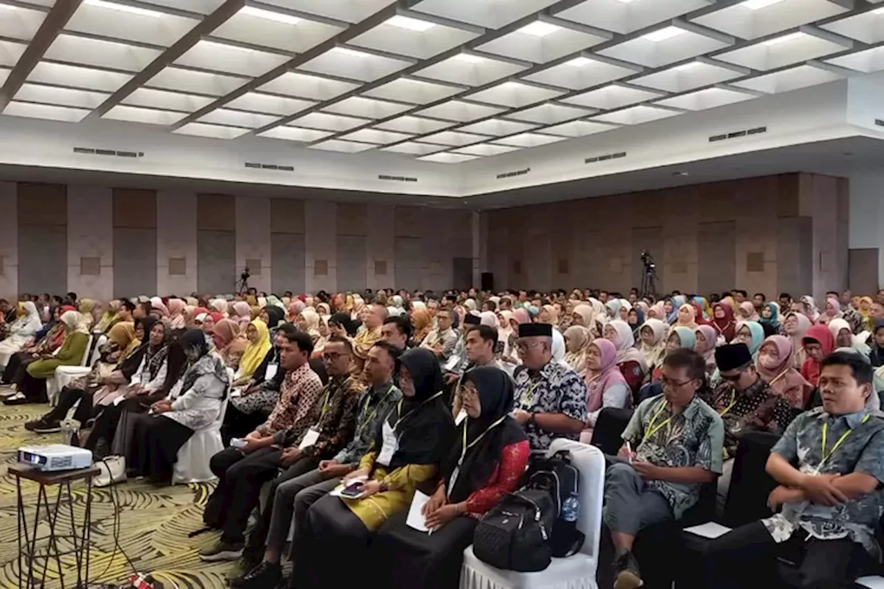 Bukan Kurikulum, Guru Harus Tetap jadi Ujung Tombak Perubahan Pendidikan dalam Mentransformasi Masyarakat