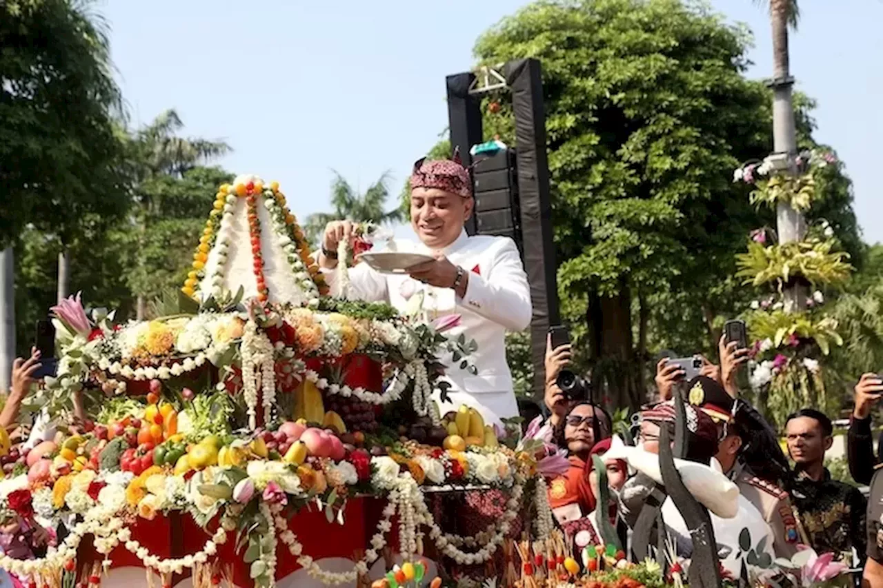 Semarak Hari Jadi Kota Surabaya ke-731, Bakal Diisi Pengajian Gus Iqdam hingga Konser Gilga Sahid