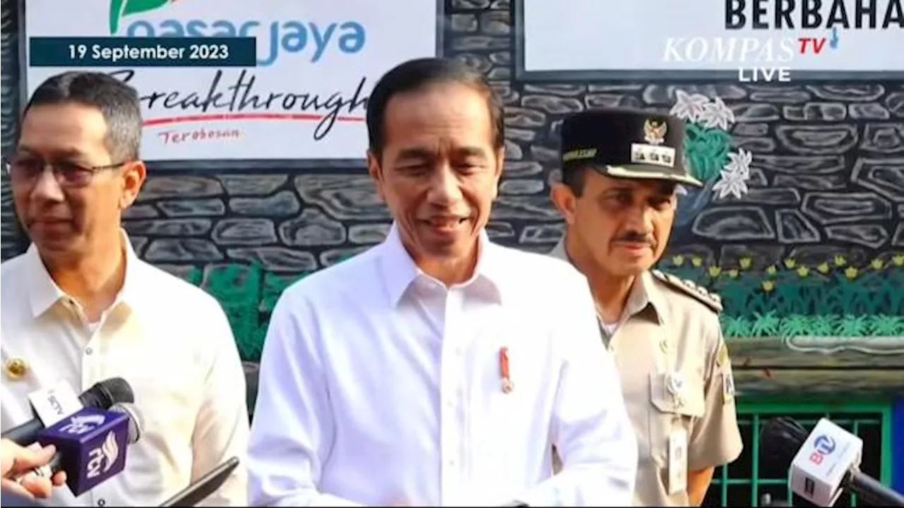 Jokowi Senyum Lebar Disebut sebagai Inisiator Pertemuan Megawati dengan Prabowo