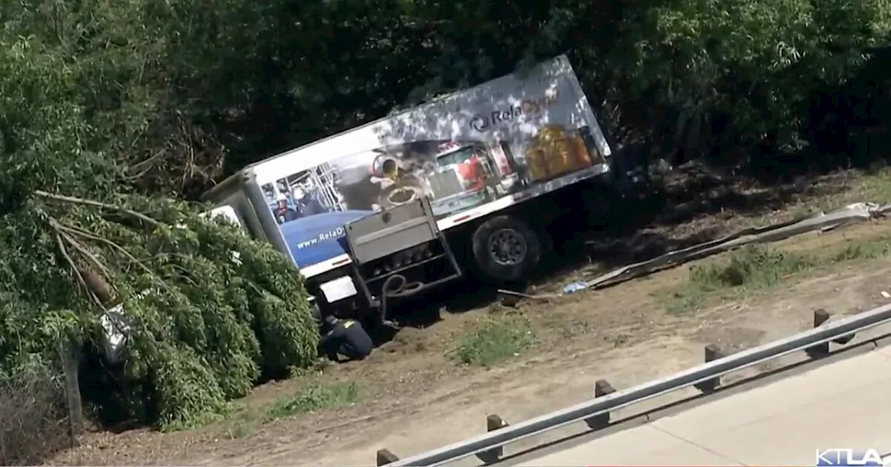 Highway cleanup worker killed when box truck crashes into crew along 71 Freeway