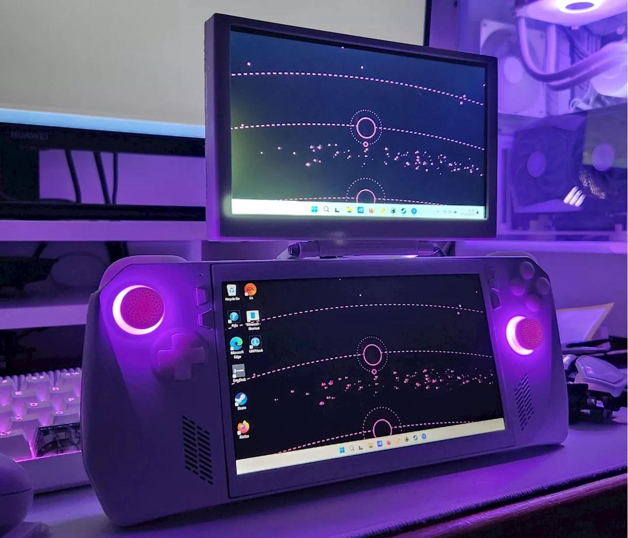 A Modder Added A Second Display To The ASUS ROG Ally