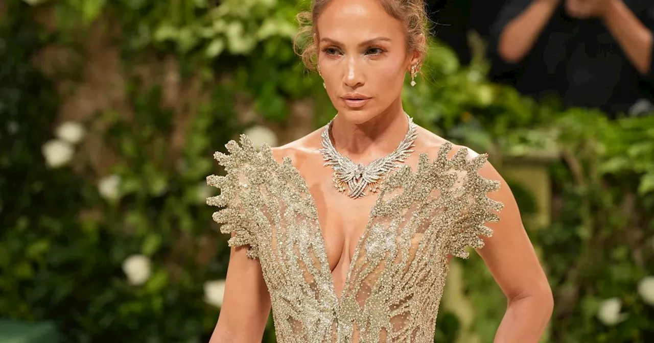 JLo's Met Gala manicure gives a pearly upgrade to the 'clean girl' nail trend