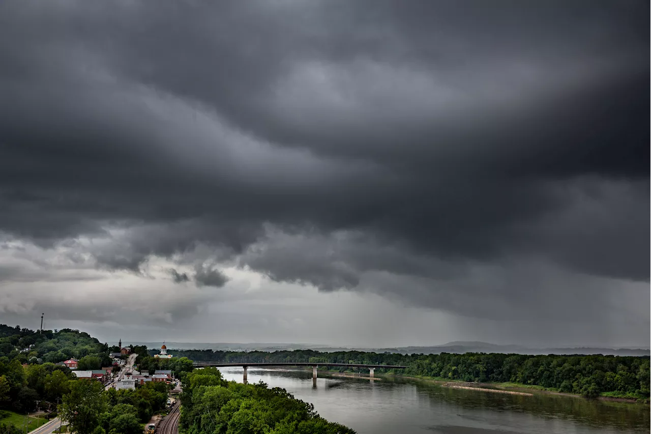 Tornado Watch in Place for Missouri, Illinois, Arkansas