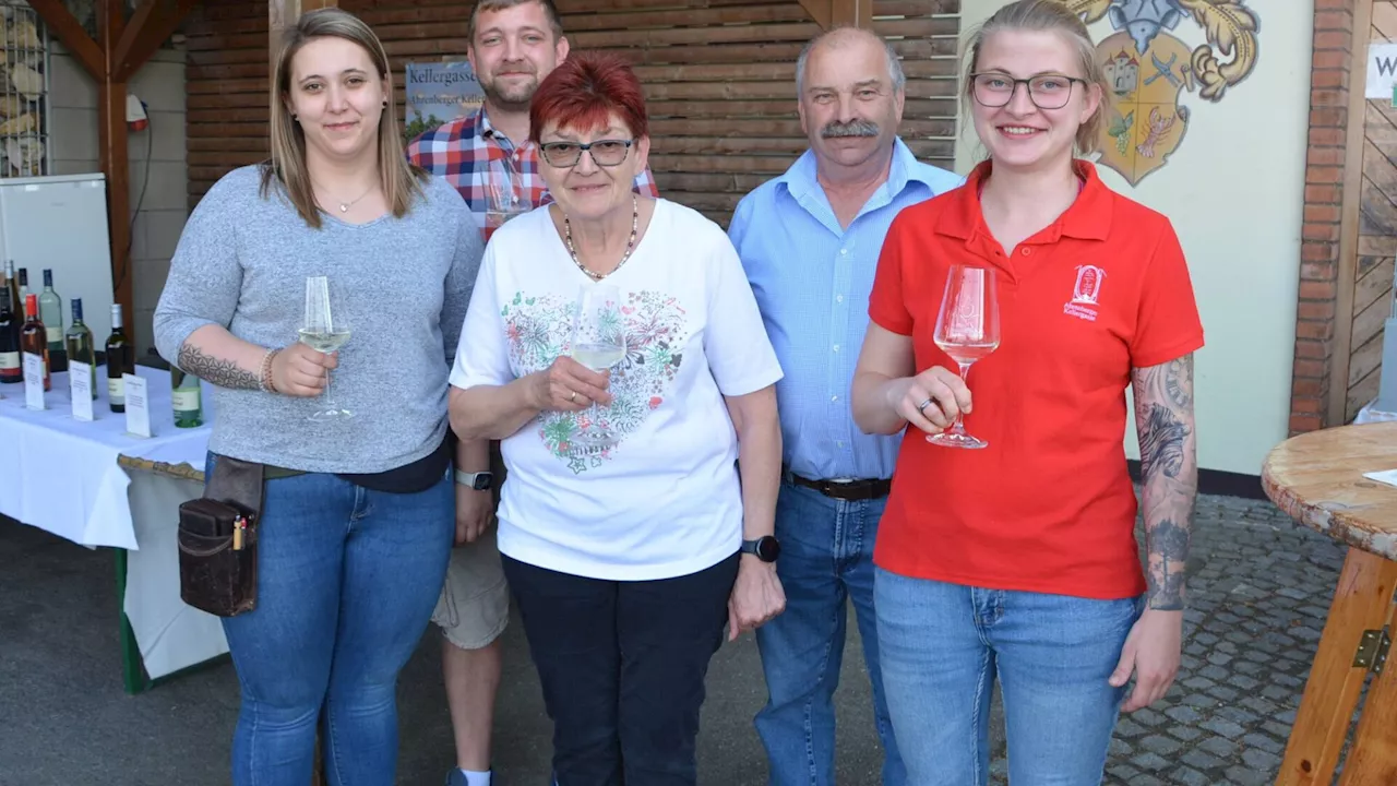 Ahrenberger „Weinfrühling“ lockte viele Gäste an