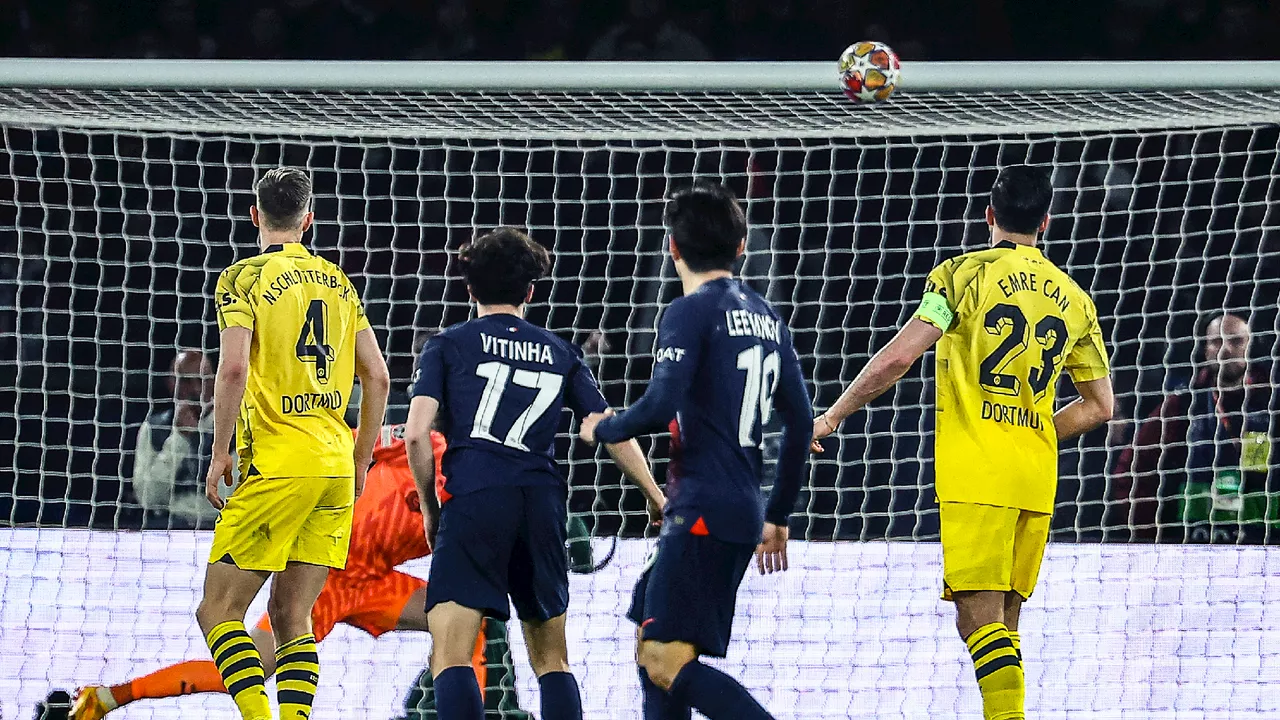 PSG y su 'maldición' contra Borussia Dortmund: vea los seis balones contra el palo