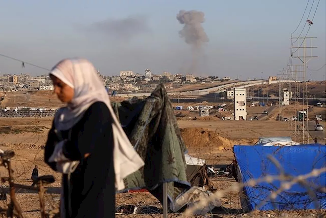 Israeli forces take control of the Gaza side of the Rafah crossing with Egypt