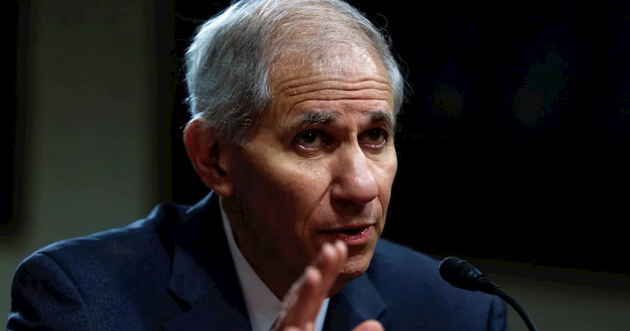 FDIC's Gruenberg vows reforms after 'sobering' review of workplace conduct