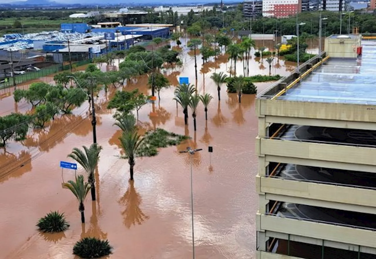 FAB libera bases aéreas de Canoas e Santa Maria para voos comerciais e doações