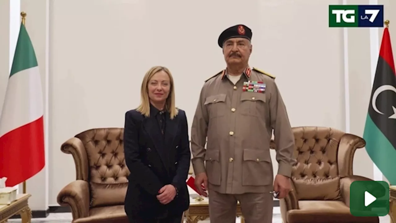 Libia, Giorgia Meloni incontra il generale Haftar: 'Basta eserciti stranieri nel paese'