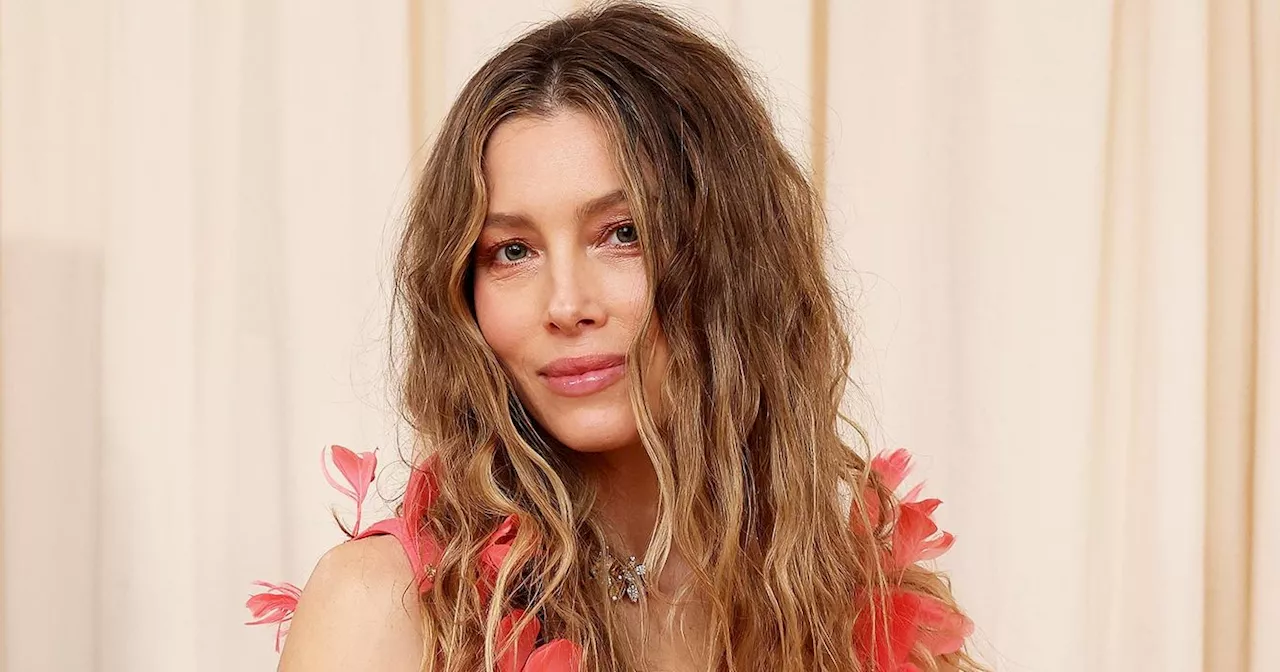 Why Jessica Biel Bathed in 20 Lbs of Epsom Salt for Met Gala Dress