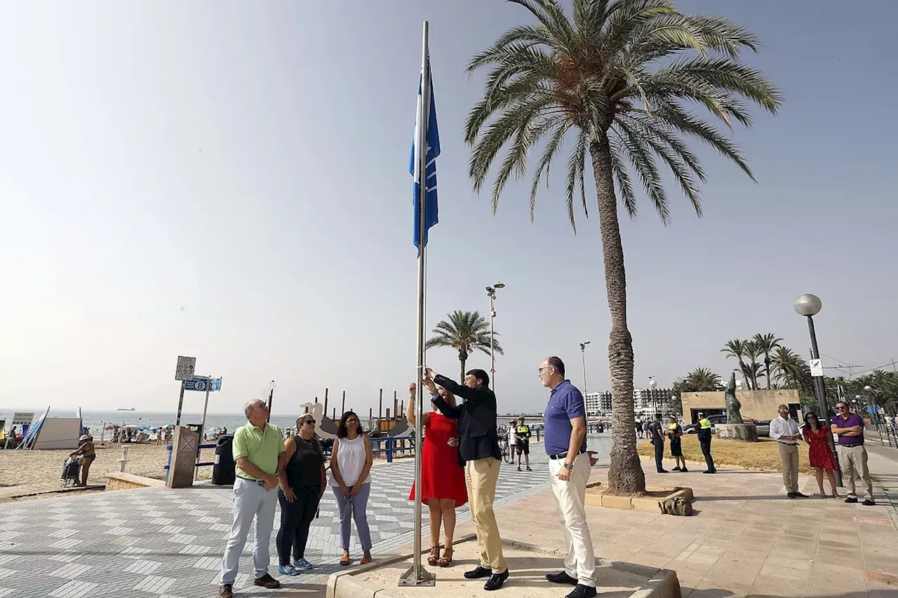 España encadena 30 años con récord de banderas azules: este verano la lucirán 638 playas