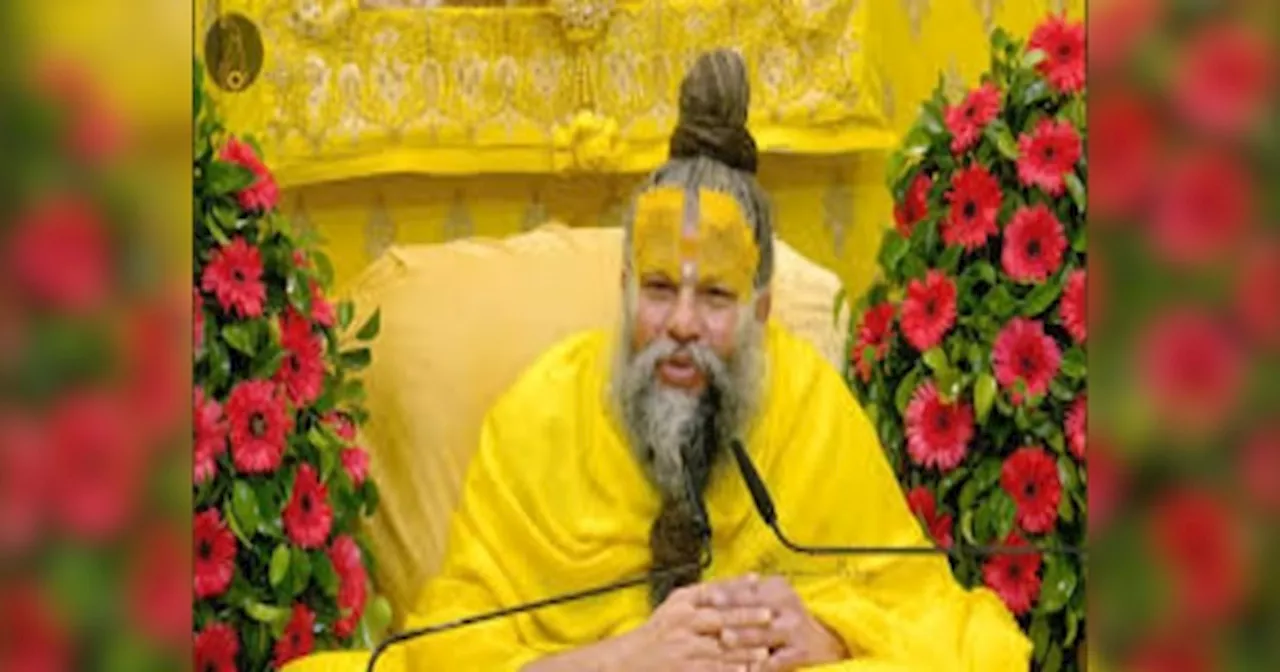 Premanand Ji Maharaj: प्रेमानंद जी महाराज से जानें भिखारी के पैसा मांगने पर क्या करना चाहिए