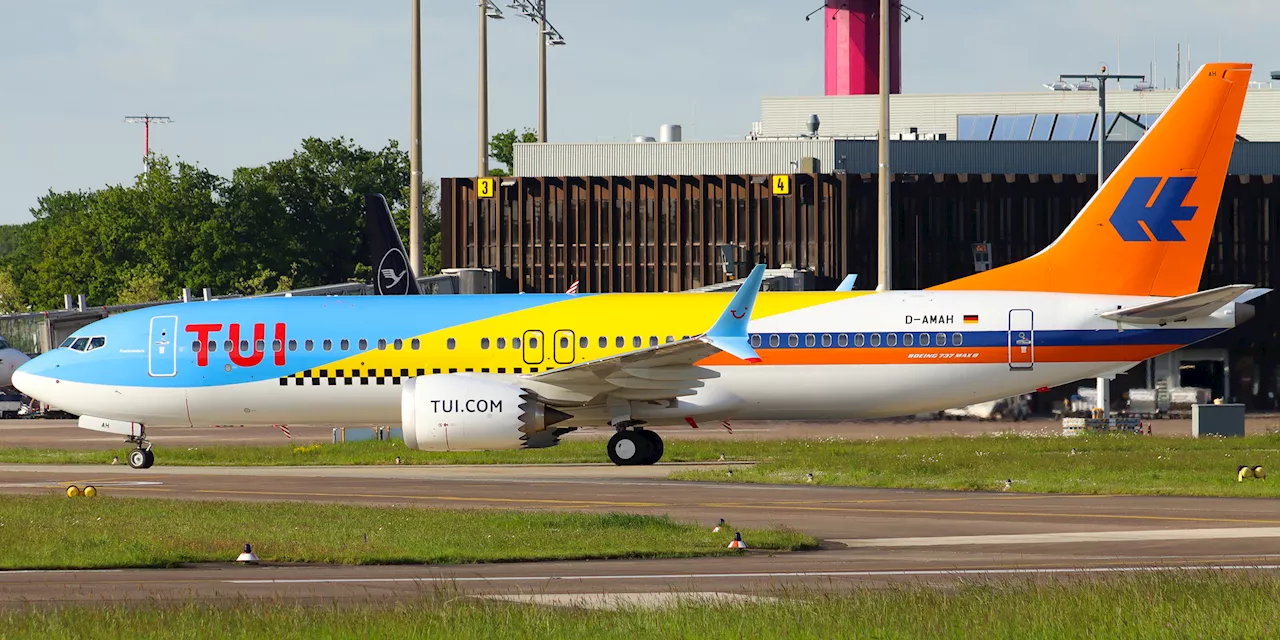 Tuifly, HLX und Hapag-Lloyd und auf einer Boeing 737 vereint