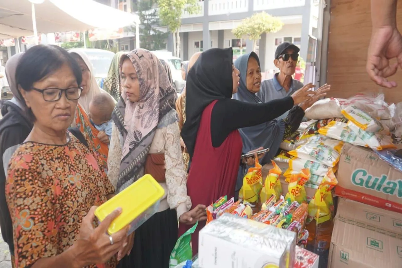 Pemprov Jateng-Pemkot Pekalongan gelar Gerakan Pangan Murah