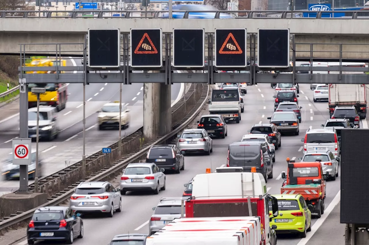 Verkehr an Vatertag 2024: Auf diesen Autobahnen droht Stau